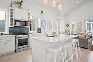 Interior - Coconut Cottage 244 BR (Port Aransas)