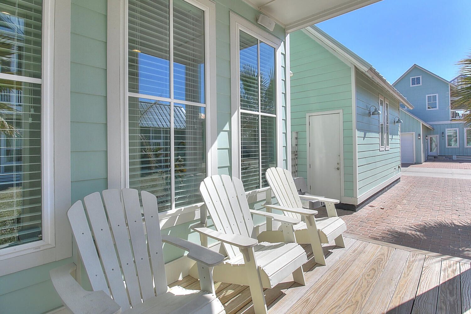 House (3 Bedrooms) | Front of property