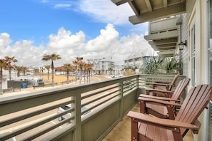 Apartment (2 Bedrooms) | Interior - C Side TC 1208 (Port Aransas)