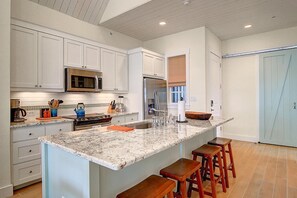 Apartment (3 Bedrooms) | Interior