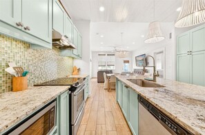 Apartment (3 Bedrooms) | Interior - Almost Heaven TC 2201 (Port Aransas)