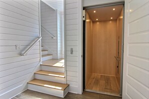 House (4 Bedrooms) | Interior - After Dune Delight 247 SE (Port Aransas)