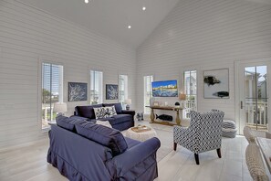 Cottage (3 Bedrooms) | Interior - Key Lime Cottage 248 BR (Port Aransas)