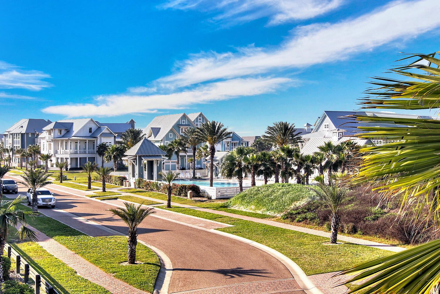 House (5 Bedrooms) | Front of property