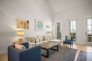 Apartment (3 Bedrooms) | Interior - Sand Point TC 3303 (Port Aransas)