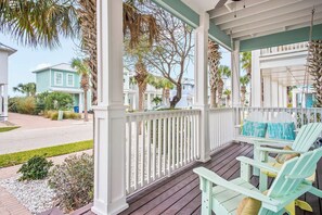 House (4 Bedrooms) | Interior - Lovey Dovey 145 BE (Port Aransas)