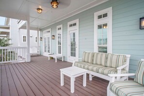 House (4 Bedrooms) | Interior - Lovey Dovey 145 BE (Port Aransas)