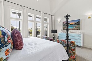 Villa (4 Bedrooms) | Interior