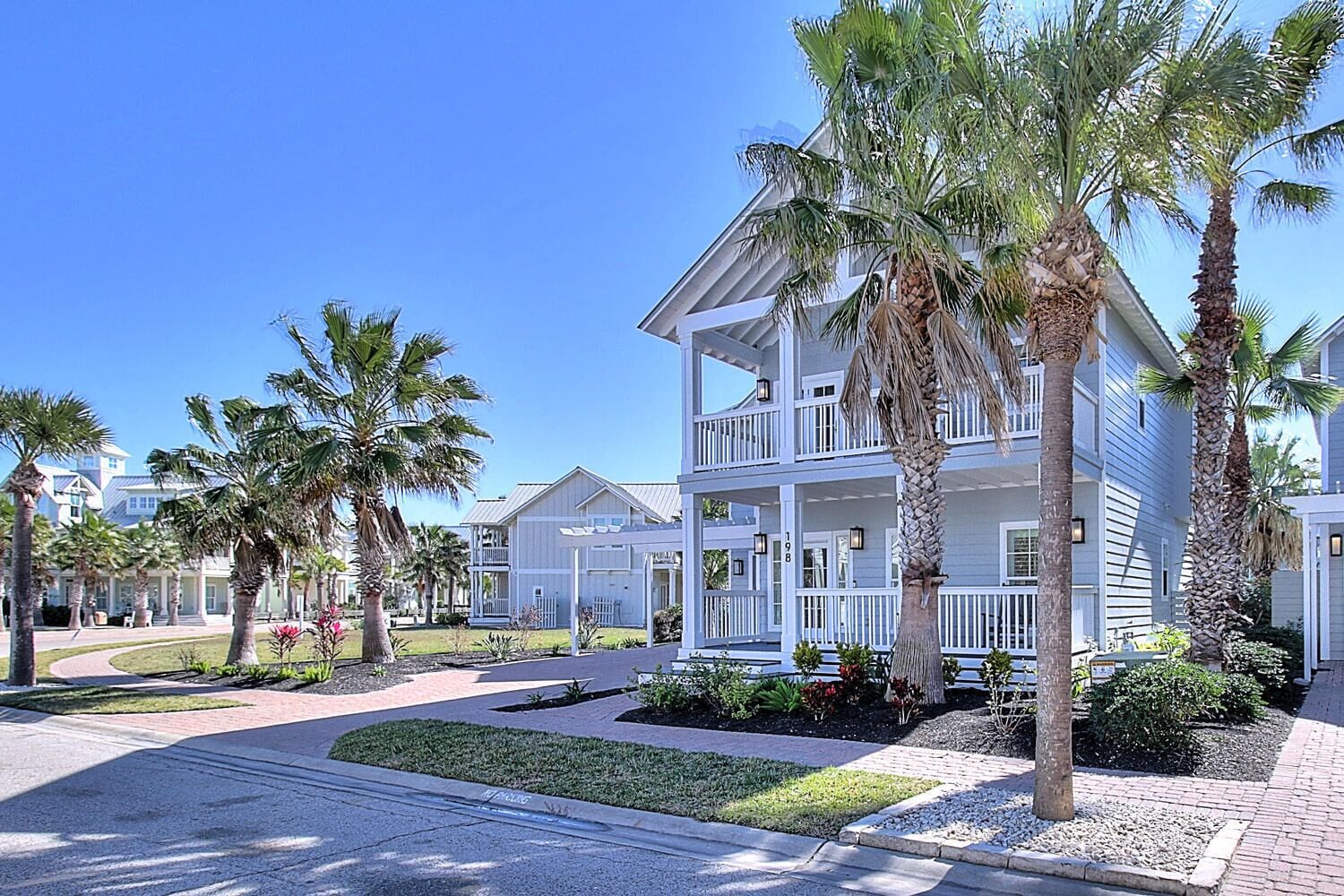 House (3 Bedrooms) | Front of property