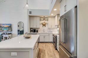 Villa (4 Bedrooms) | Interior