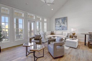 Interior - Sandy Bottoms Beach House TC 5104 (Port Aransas)