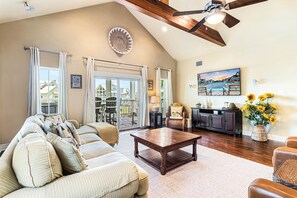 House (4 Bedrooms) | Interior - The Sunflower 163 BE (Port Aransas)