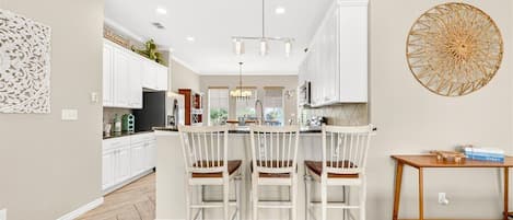 House (3 Bedrooms) | Front of property