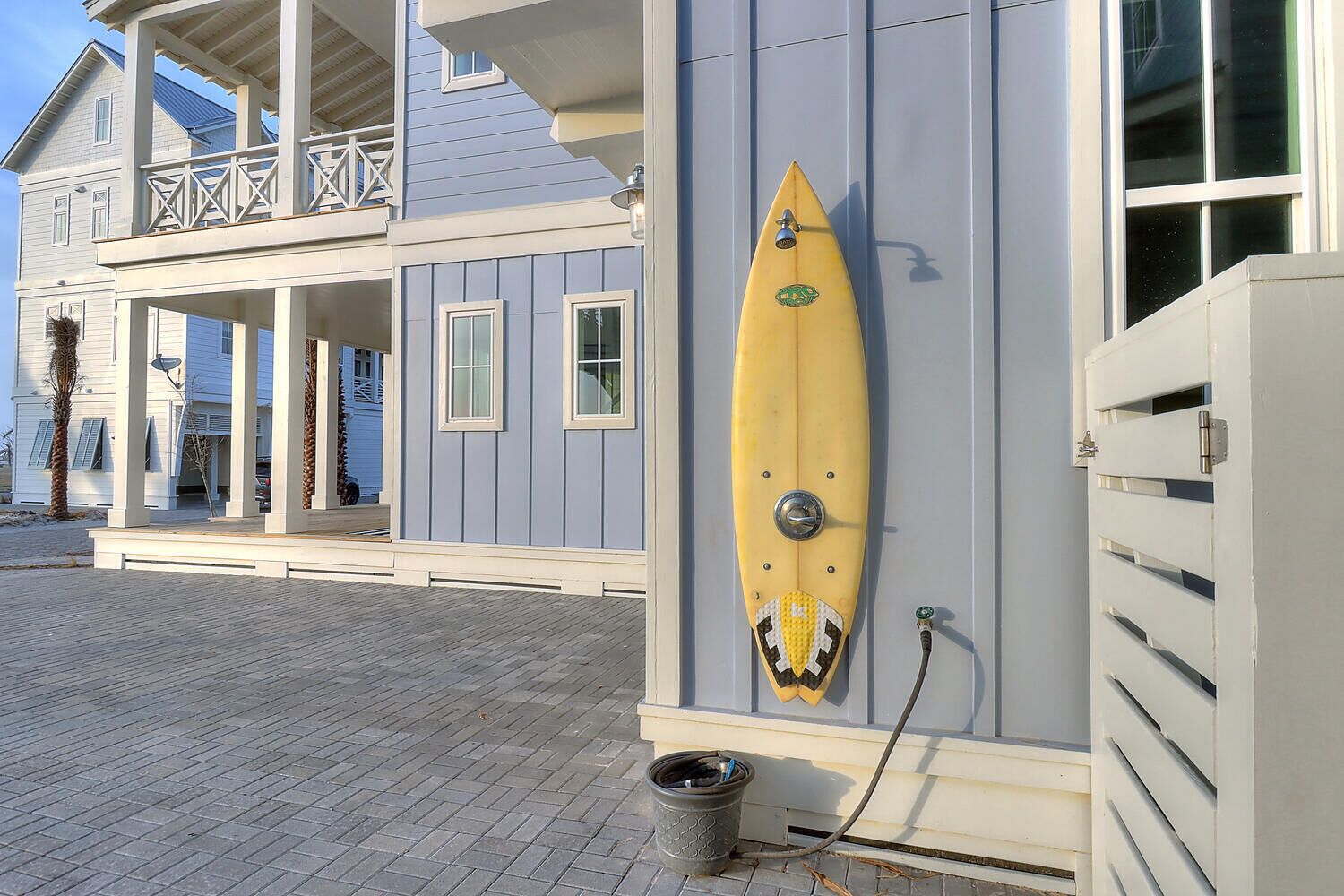 House (Multiple Bedrooms) | Front of property