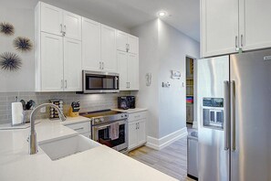 Apartment (1 Bedroom) | Interior