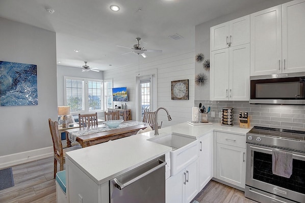 Interior - Seaside TC 10301 (Port Aransas)
