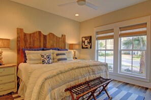 House (5 Bedrooms) | Interior