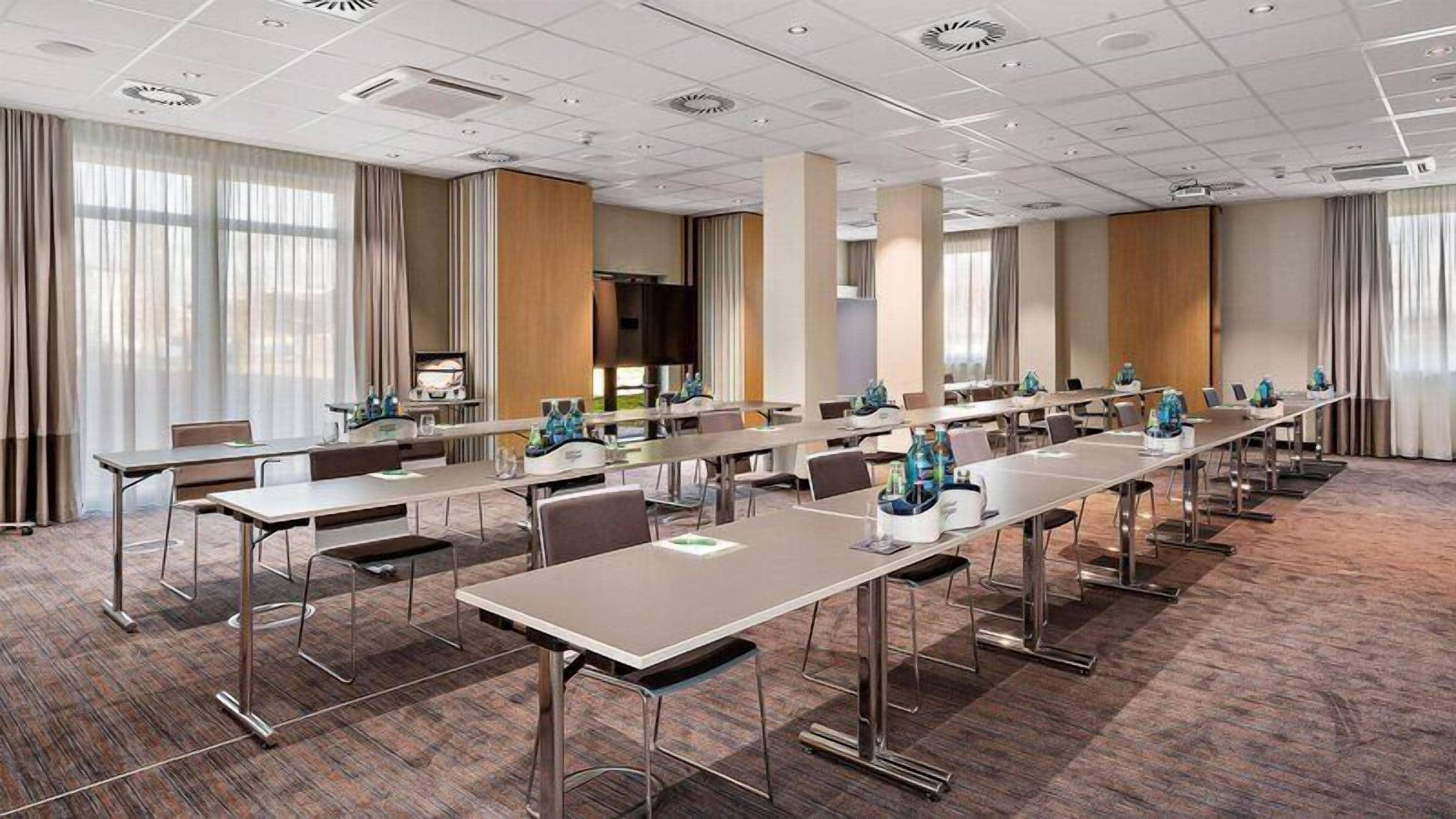 Foto - Styles Hotel Karlsruhe Messe