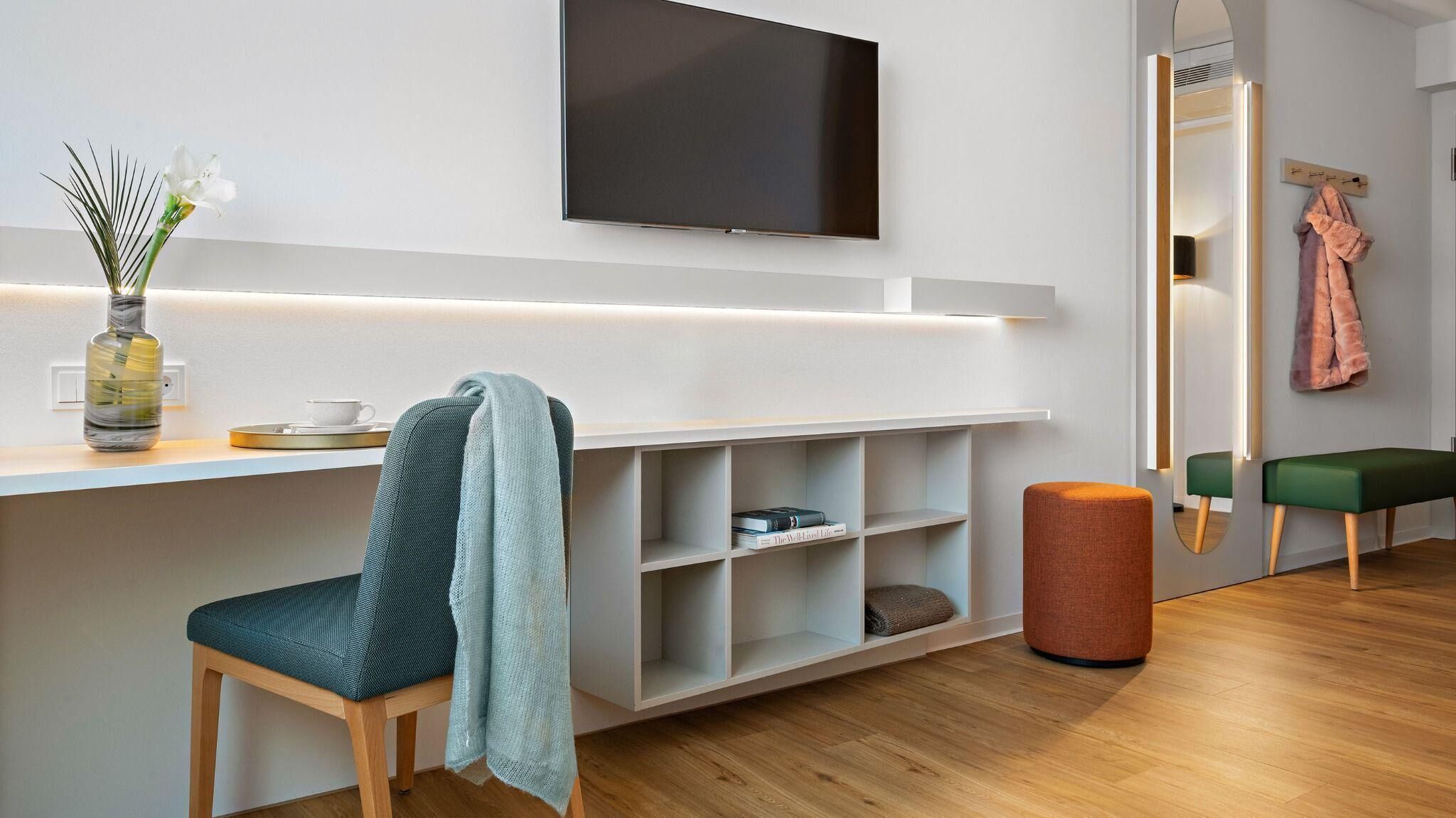 hypo-allergenic bedding, desk, laptop workspace, soundproofing