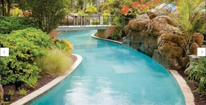 Piscine extérieure