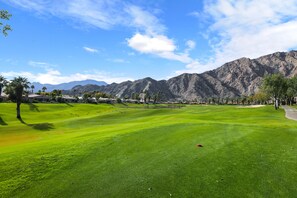 Golf - 2 bedrooms plus a den at PGA West (La Quinta)