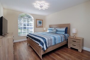 4 habitaciones, tabla de planchar con plancha y cunas gratuitas 