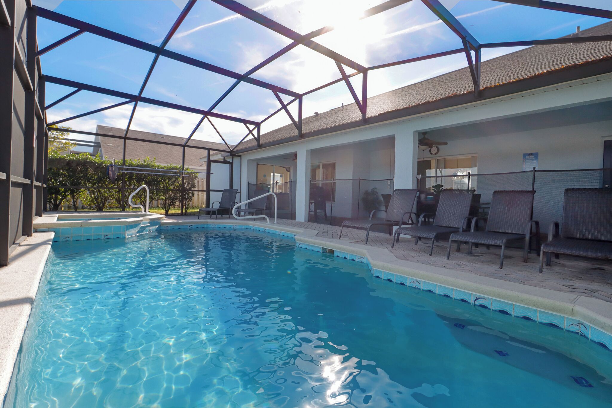 Outdoor pool, sun loungers