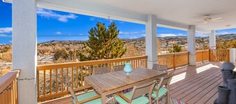 Amazing Views, 3 blocks from renowned Downtown Prescott
