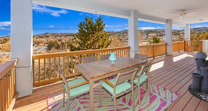 Amazing Views, 3 blocks from renowned Downtown Prescott