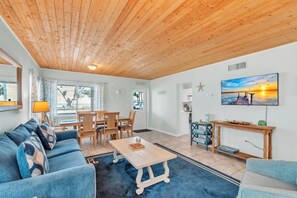 Unclassified image, 5 of 21, button - Coquina Cottage A by Duncan Real Estate (Anna Maria)