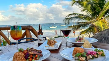 Con vista a la playa, con servicio de comidas y brunch