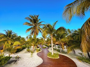 كابينة ذات طابع رومانسي - بحمام خاص - منظر للحديقة | الإطلالة من المنشأة