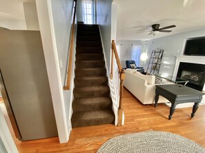 Älytelevisio, kirjoja