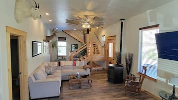 Smart-tv en een open haard