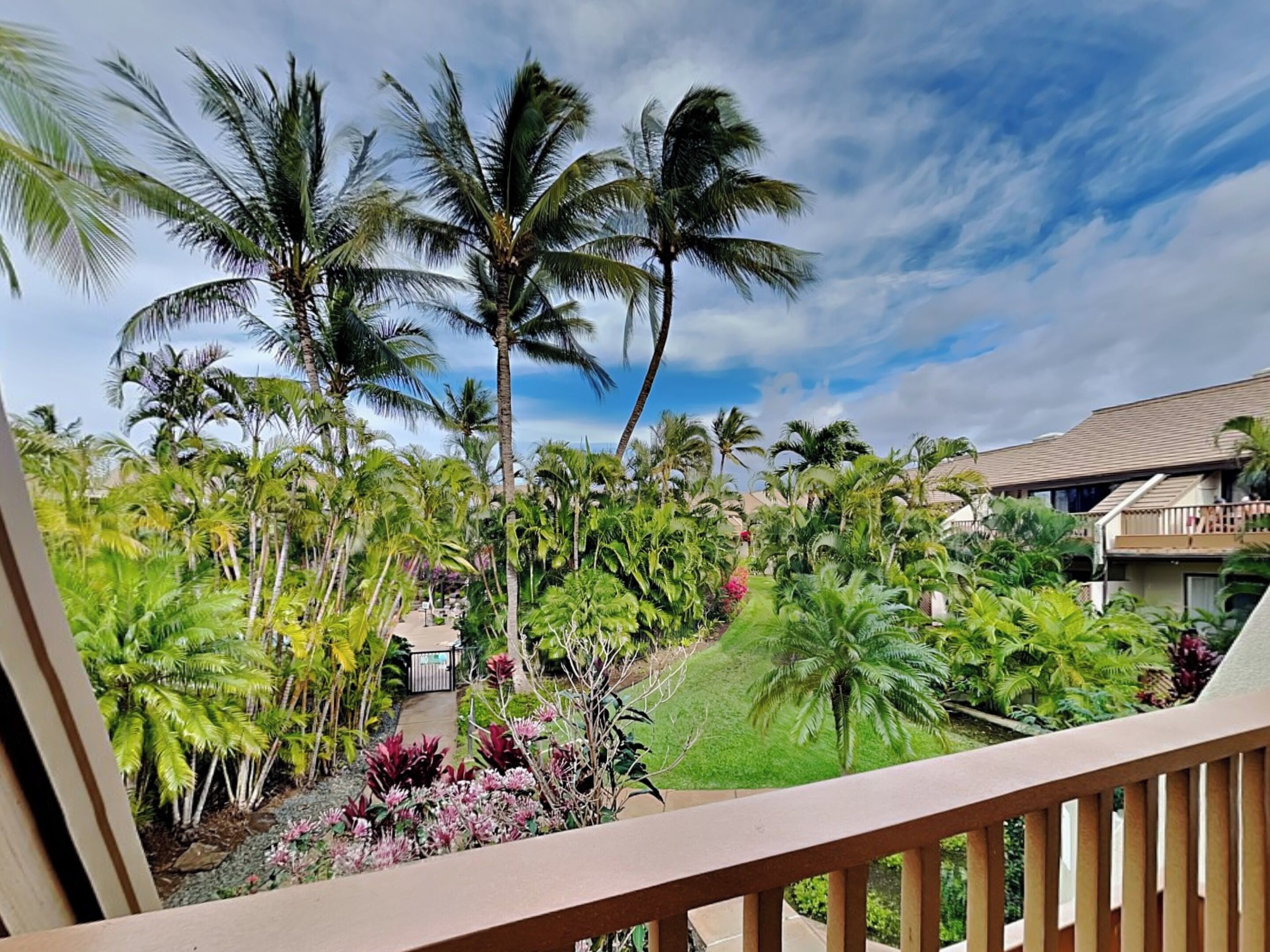 Condo (2 Bedrooms) | Property amenity