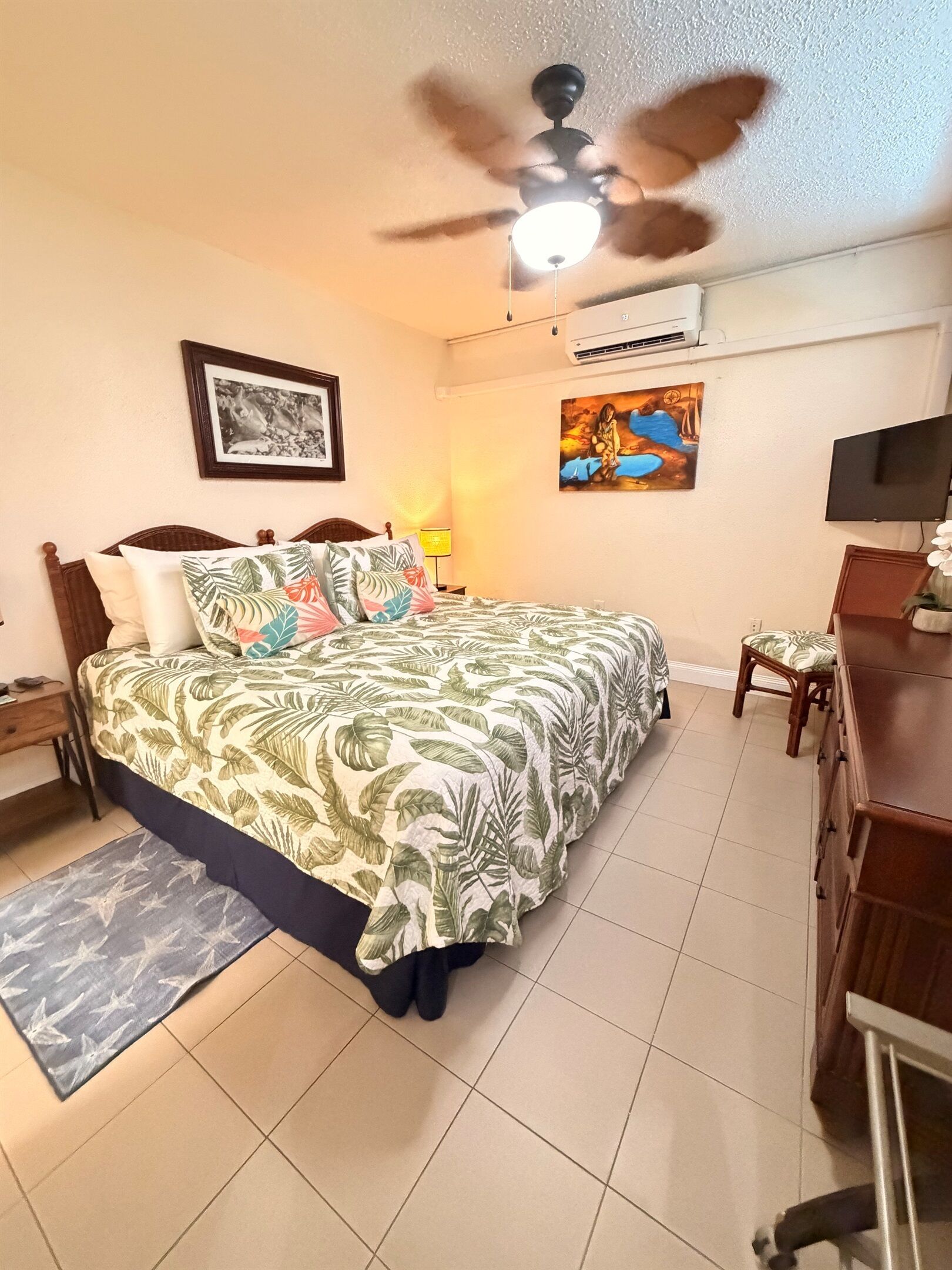 2 bedrooms, iron/ironing board, travel crib, free WiFi