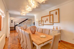 Dining - Spectacular villa in the center of Mallorca with heated pool, bbq and internet. (Selva)