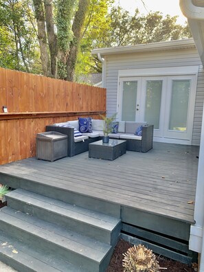 Terrace/patio - Remodeled 1910 Cottage Home in Historic Georgetown within one block of downtown. (Georgetown)