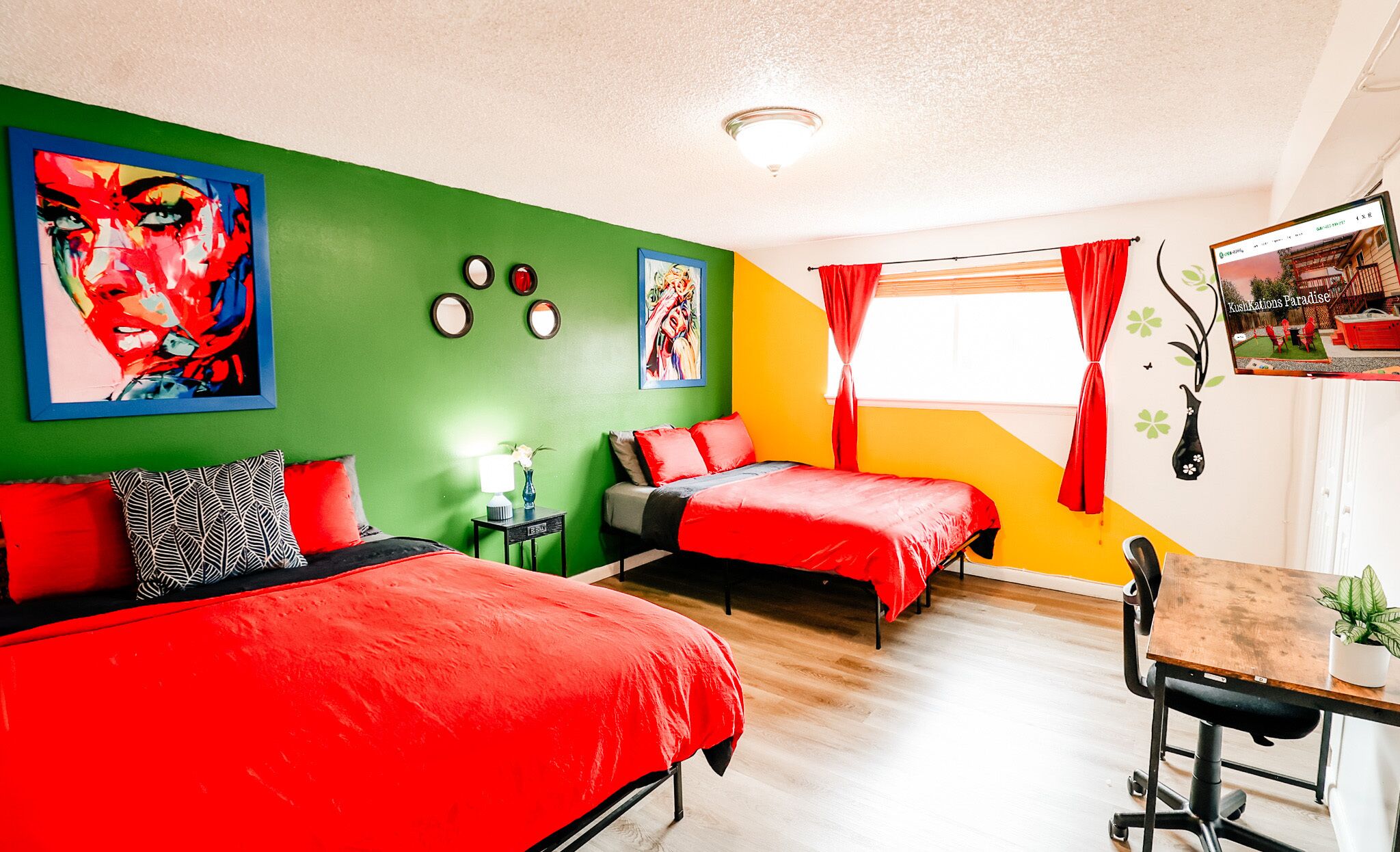 4 habitaciones, escritorio, tabla de planchar con plancha y wifi gratis 