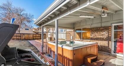 420Friendly Hottub PS5 Theater Golf GameRoom DancePole