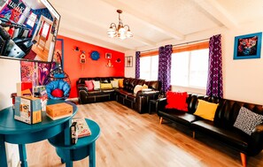 Smart-TV, peis, videospill og fotballspill