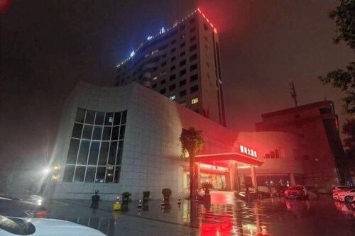 Yinhe Hotel