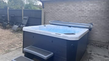 House | Spa