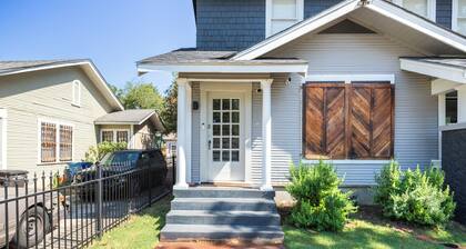 Highland villa near downtown and military base.