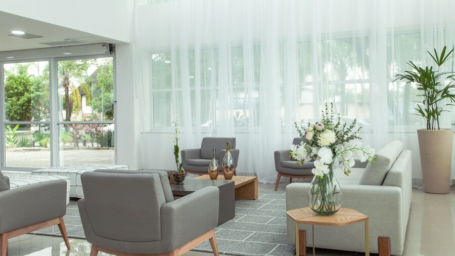 ATH Hotel - Américas Townhouse