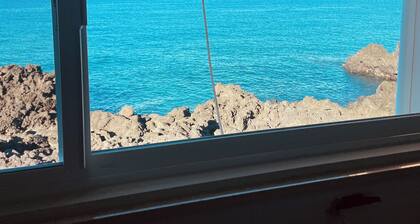 OCEAN FRONT 2bd/rm Townhome New Remodel Ocean and Sunset Views AC Pickleball!