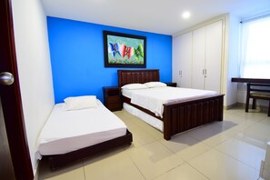 Basic Apartment | 1 bedroom, free WiFi - Apartamento Con Balcon - Piso 8 (Cartagena)