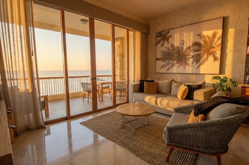 Beautiful Condo at Costa Azul Beach Oceanfront 121