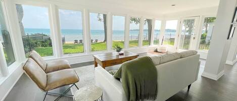 Téléviseur connecté, foyer