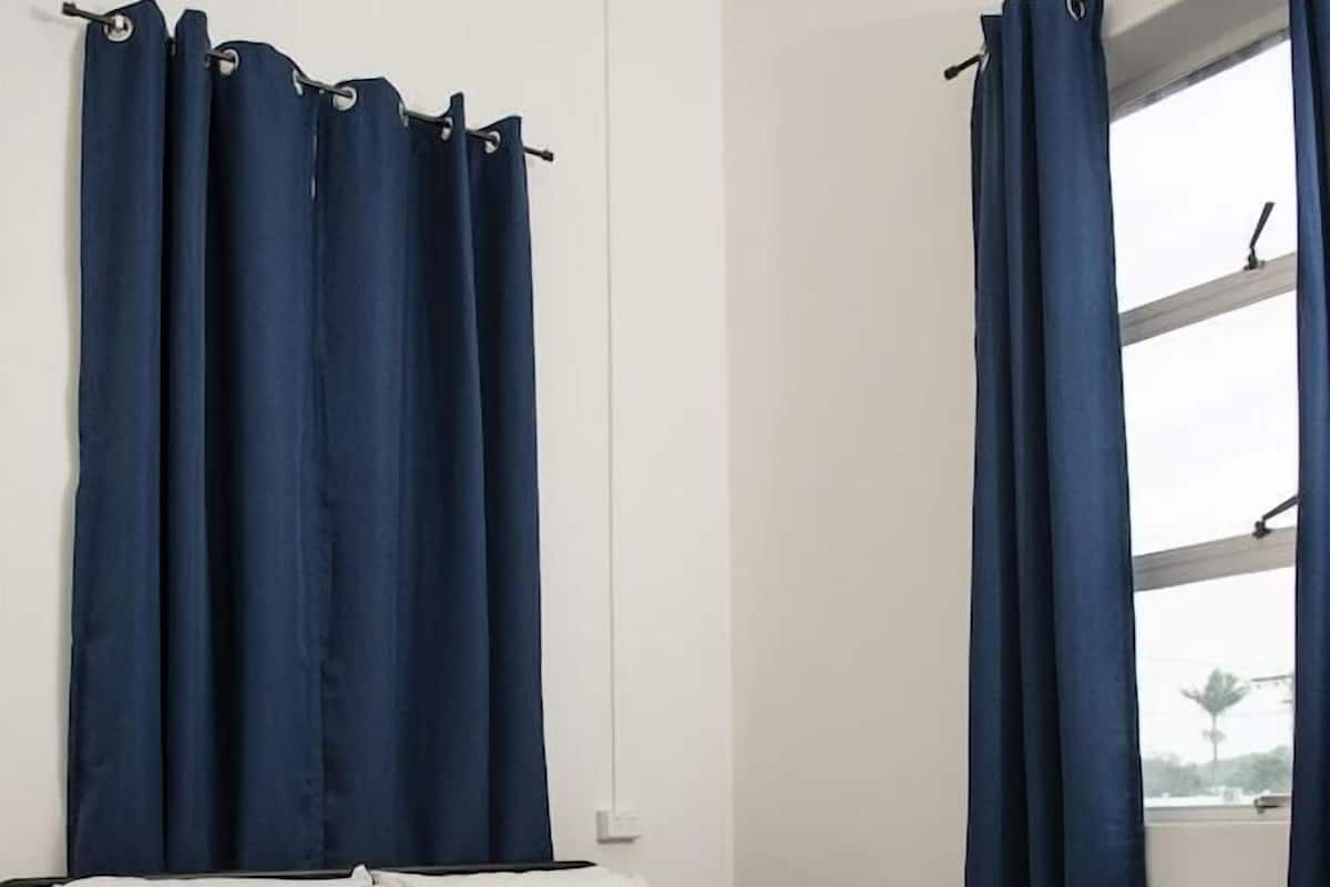 Wi-Fi de cortesia, individualmente mobiliados, roupa de cama